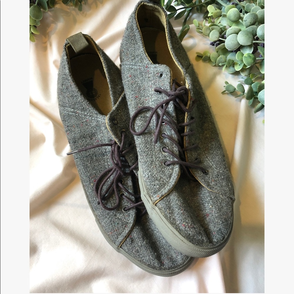 Men’s Lace Up Casual Shoes - Size 11